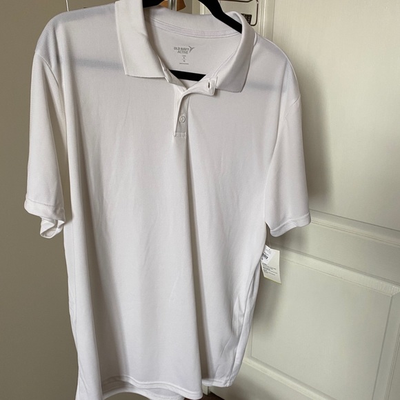 Old Navy Active Polo - Picture 10 of 10
